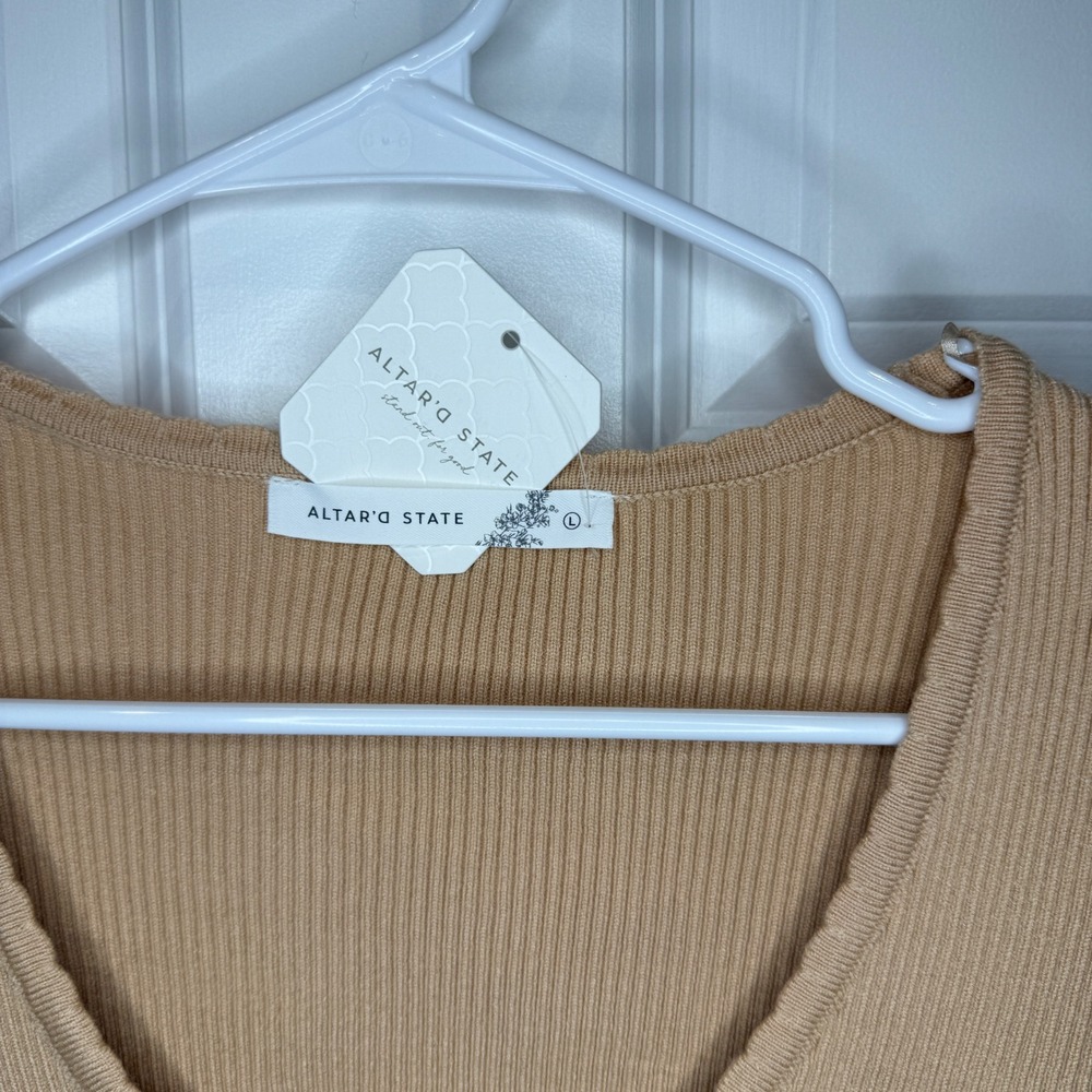 Altar'd State Almond Ribbed Ruffle Trim Button Front Cardigan Size Large - Picture 4 of 5